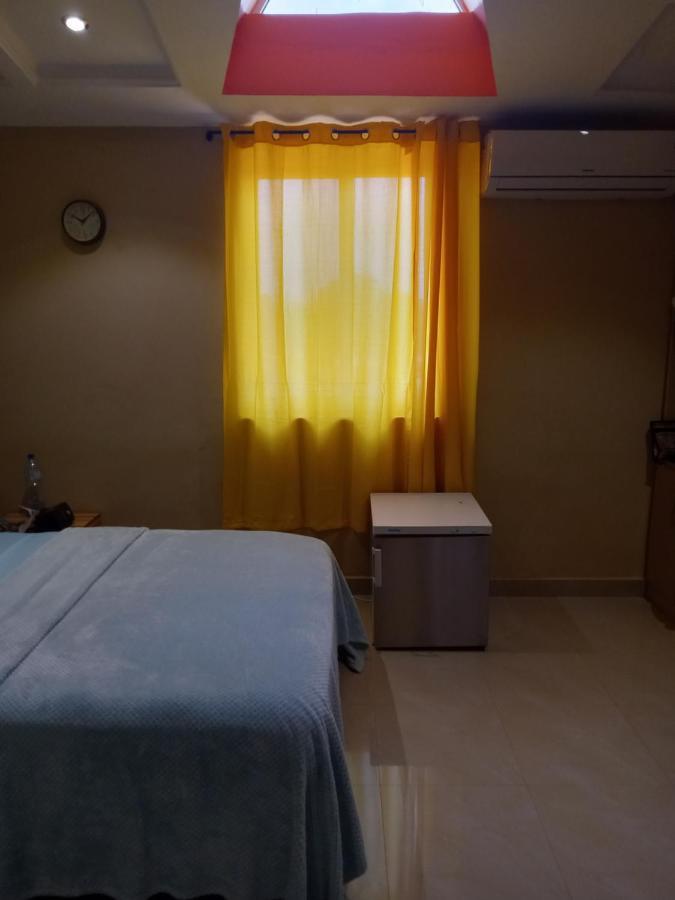 Oasis Lawafossi Apartment โบโบดีอูลาสโซ ภายนอก รูปภาพ